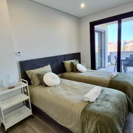 Exclusive 2 Bedroom Near The For 6 Guests דירה פורטימאו