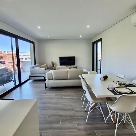 Exclusive 2 Bedroom Near The For 6 Guests דירה פורטימאו